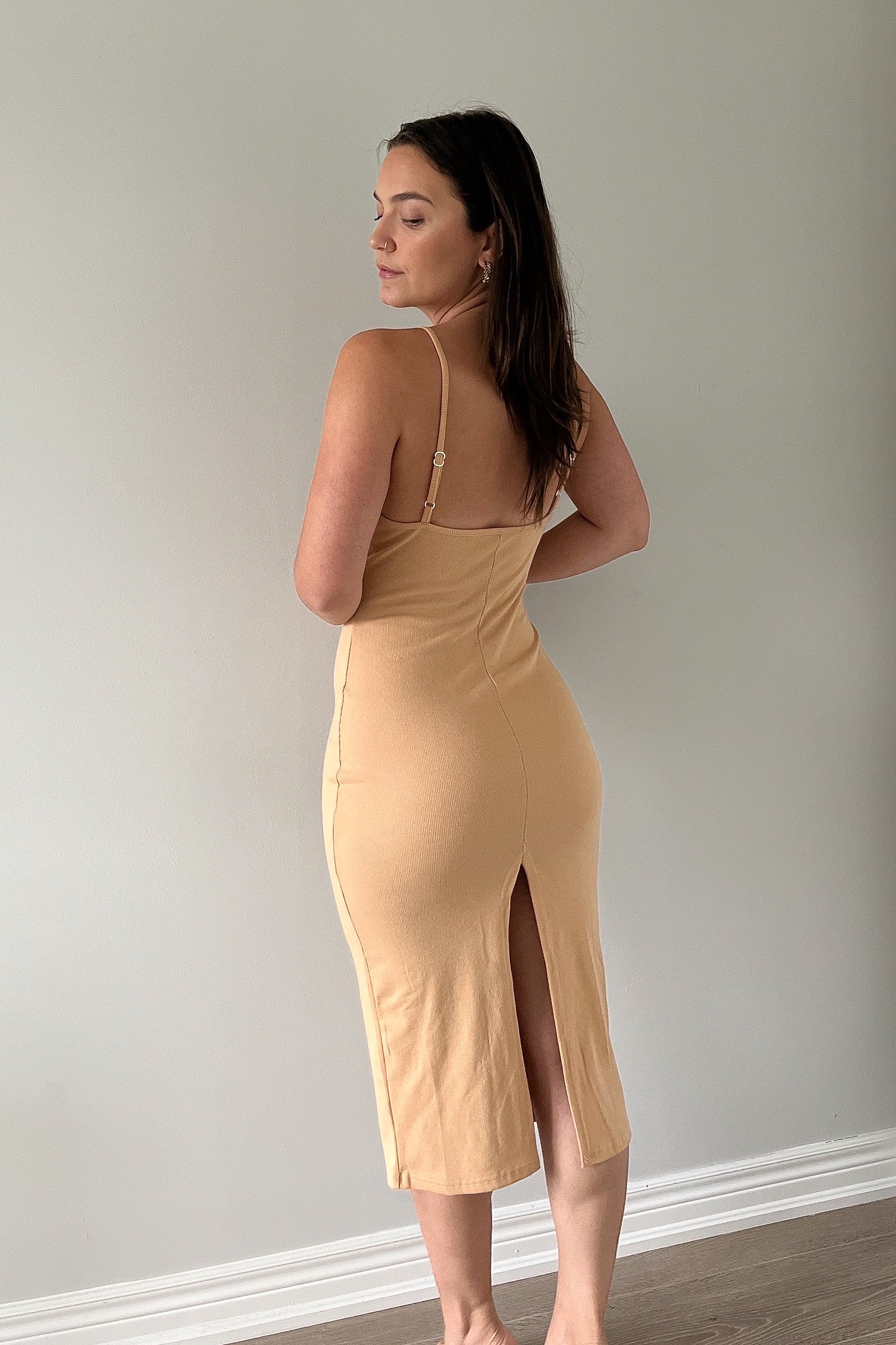 beige ribbed dress