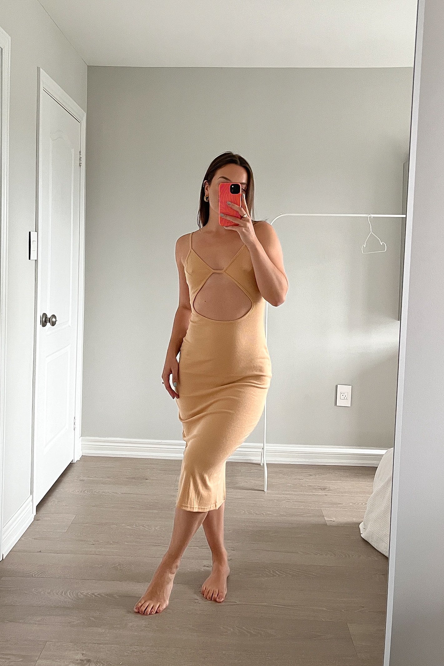 beige ribbed dress